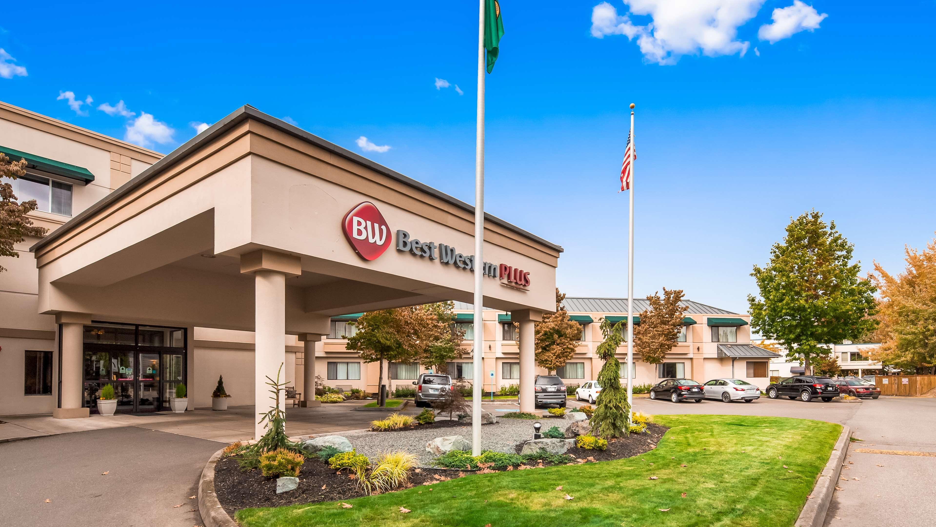 Best Western Plus Edmonds Harbor Inn Buitenkant foto