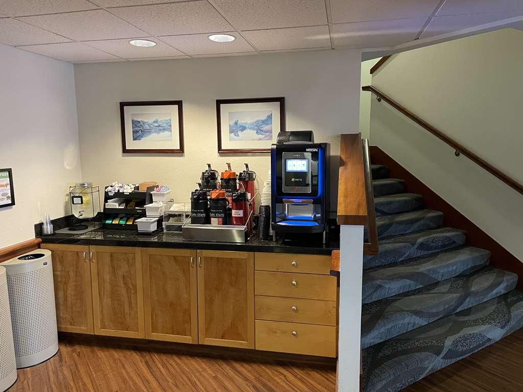 Best Western Plus Edmonds Harbor Inn Restaurant foto