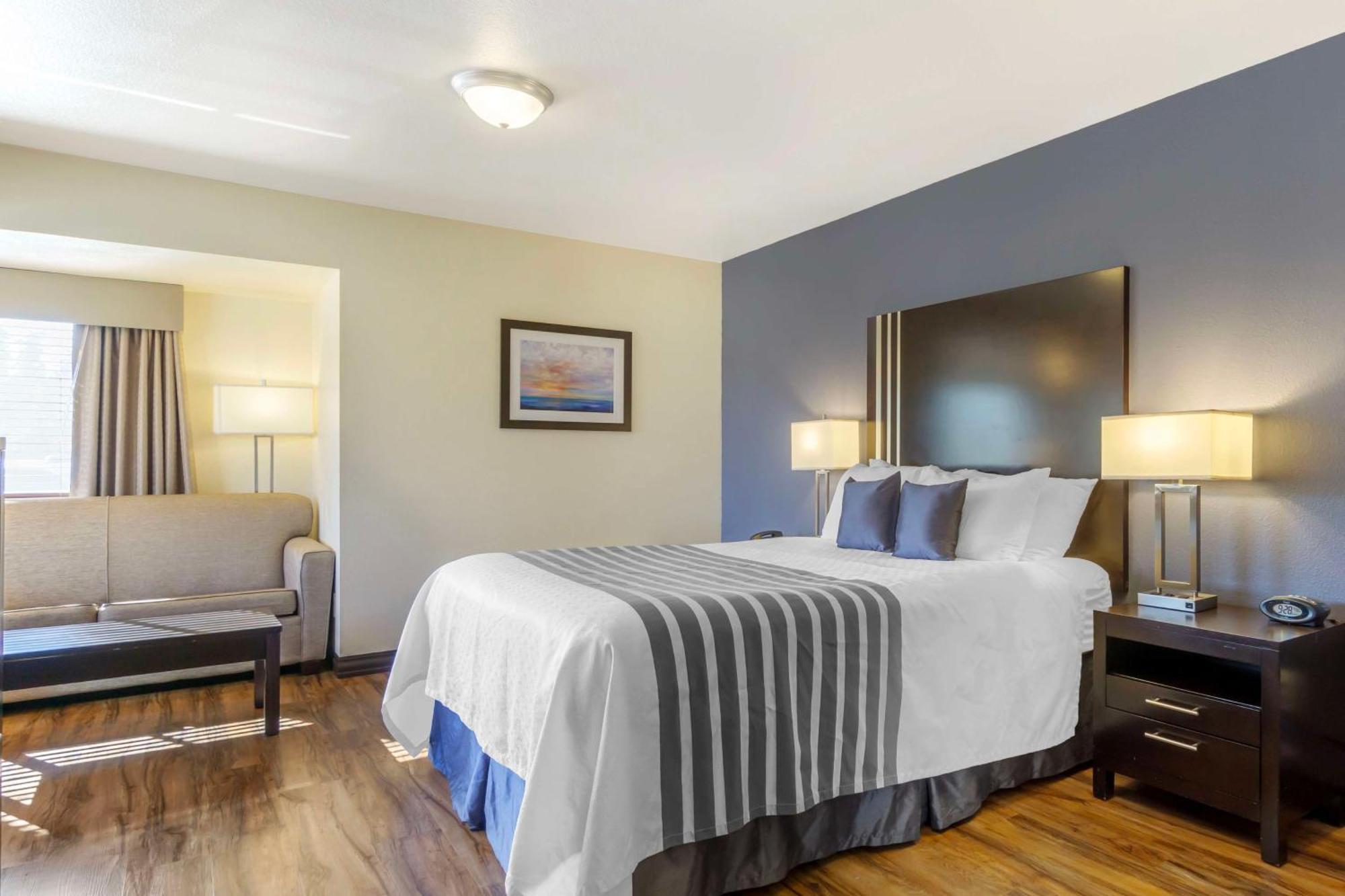 Best Western Plus Edmonds Harbor Inn Buitenkant foto
